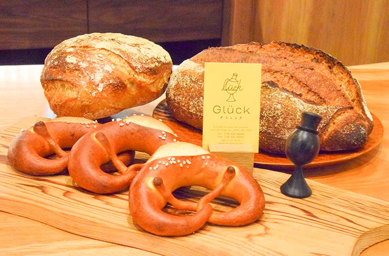 【神戸三宮】「Glück(グリュック)」全粒粉とライ麦のドイツパンやフランスパンが豊富♪