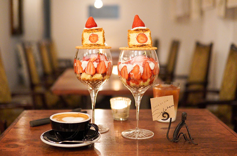 【神戸元町】「サルタン」オープン！ナポレオンパイがのったパフェをお酒と楽しむカフェ＆バー