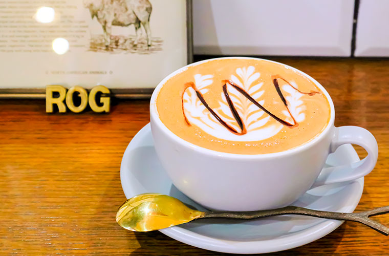 【神戸】「Rog CAFE」北野の隠れ家カフェでコーヒータイムを満喫